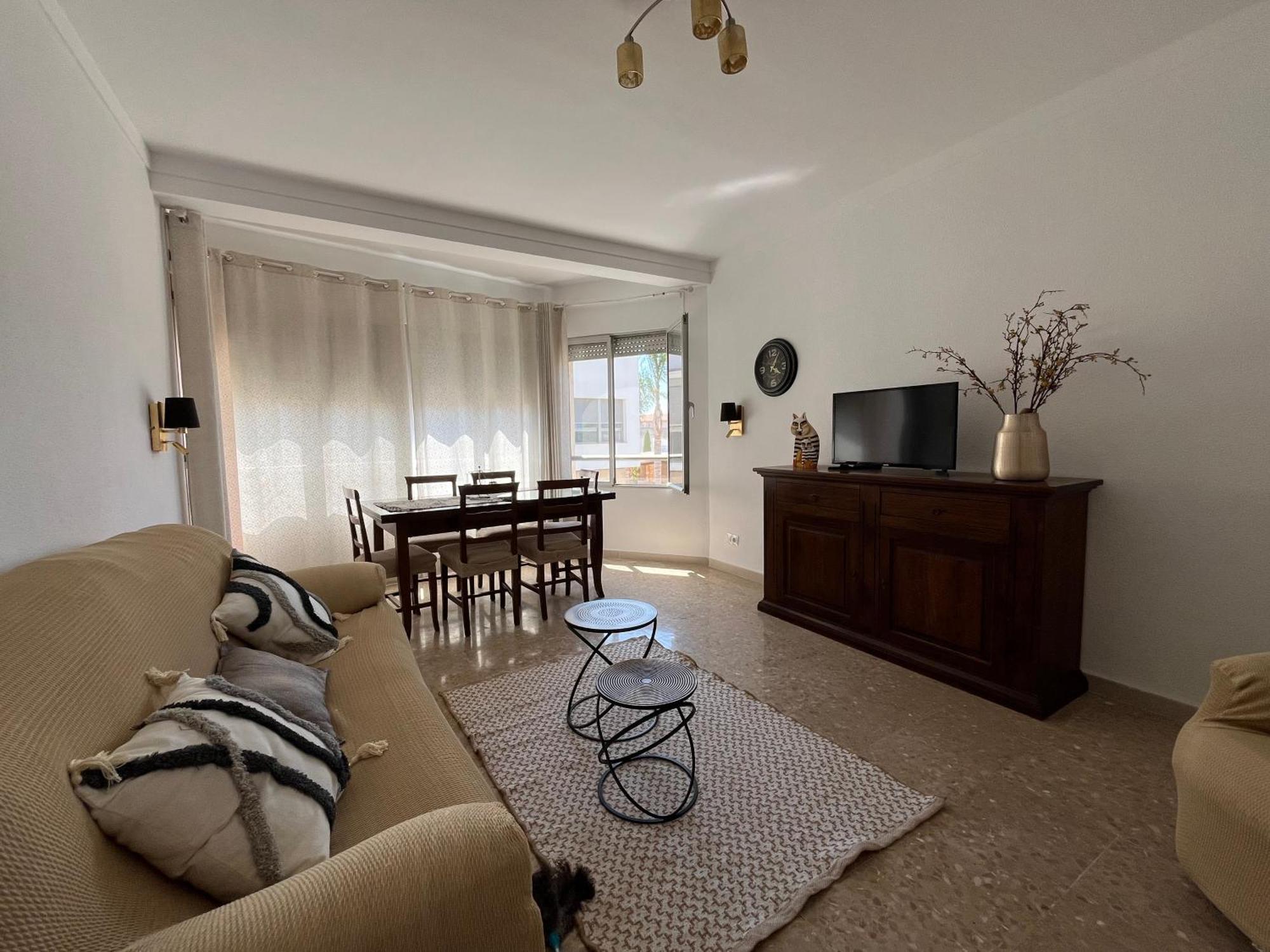 Moderno Apartamento Vacacional Дельтебре Экстерьер фото